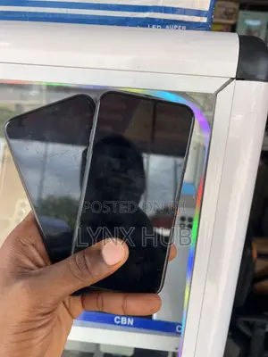 Apple iPhone XR 64 GB Black