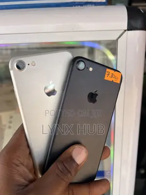 Apple iPhone 7 32 GB Black