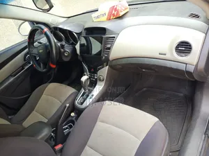 Chevrolet Cruze LS 4dr Sedan (1.8L 4cyl 6M) 2014 Black