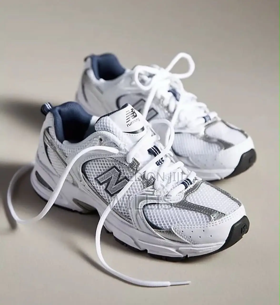 New Balance 530