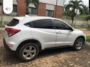 Honda HR-V 4dr SUV (1.5L 4cyl CVT) 2016 White