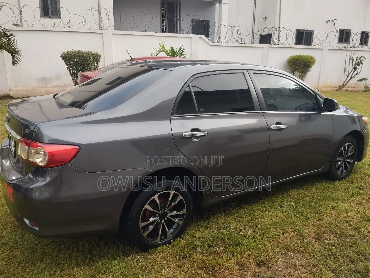 Toyota Corolla 2012 Gray
