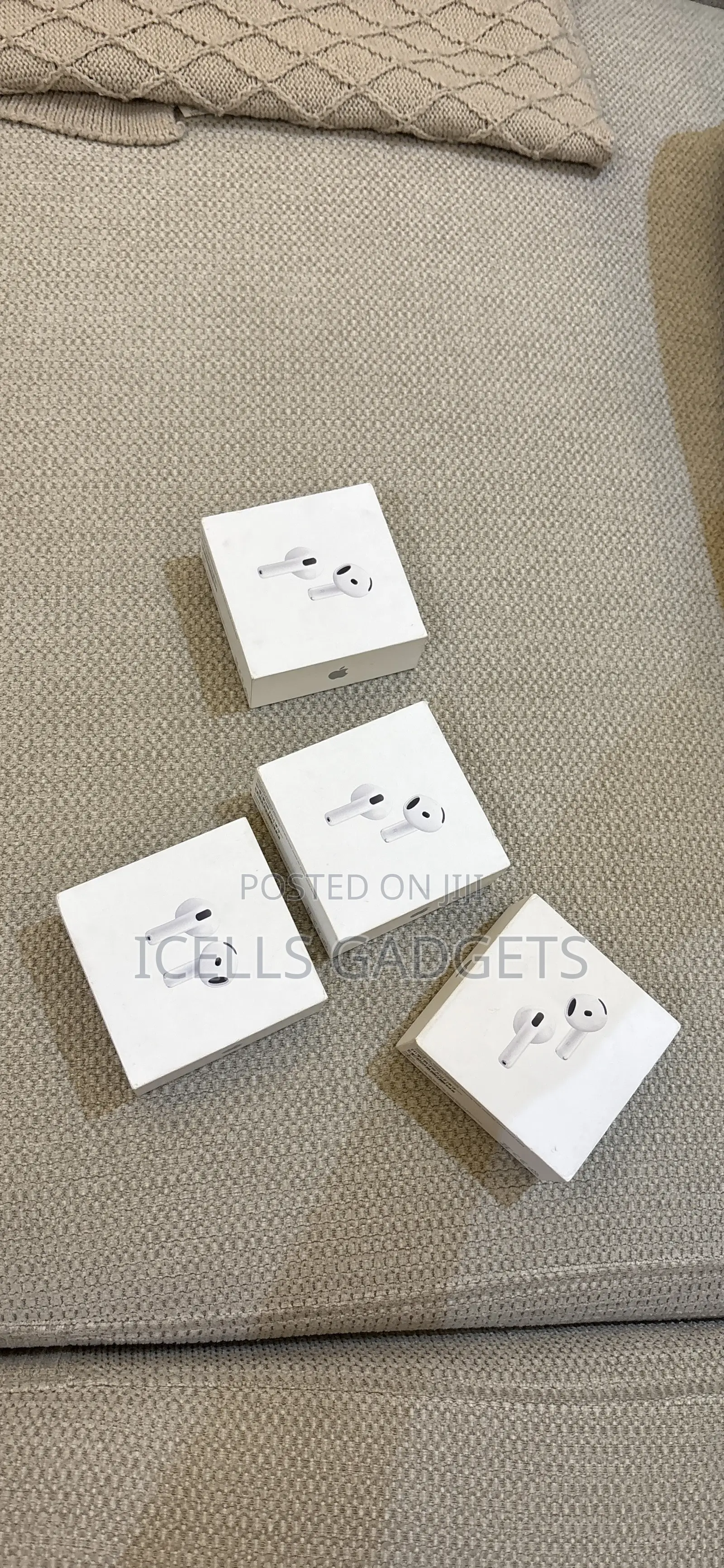 Apple AirPod 5 With Wireless Charging Case