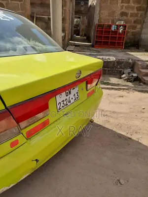 Nissan Almera 2011 Green