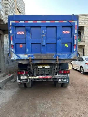 Tipper Truck