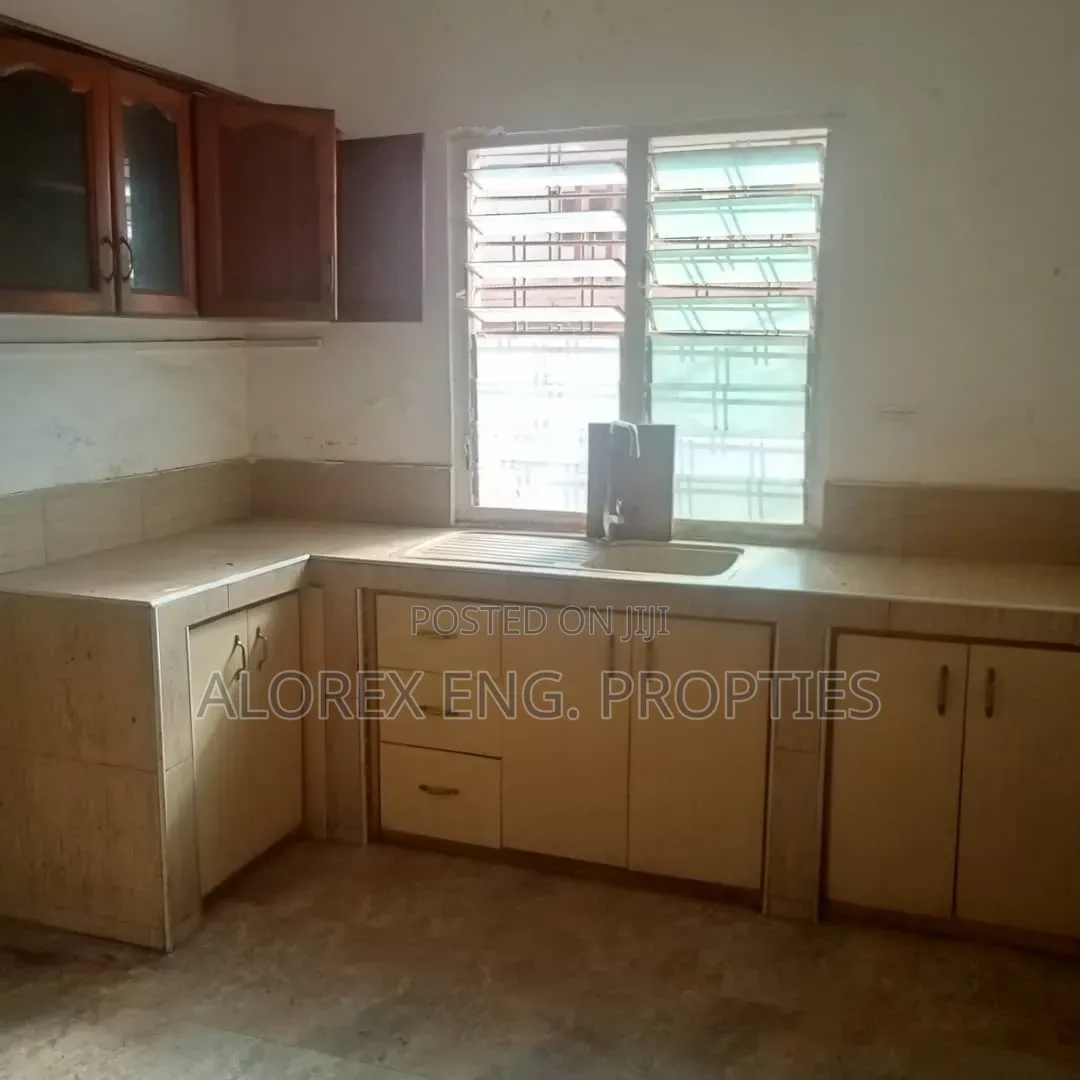 2bdrm Apartment in Adenta, SSNIT Flats for rent