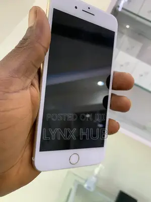 Apple iPhone 6s 64 GB Black