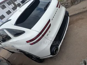 Genesis GV70 3.5 Petrol AWD 2022 White
