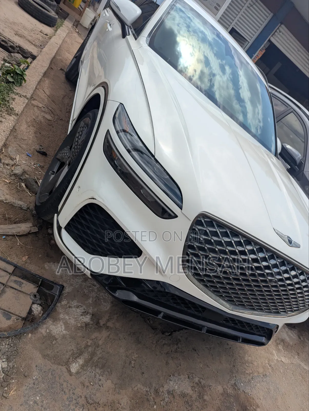 Genesis GV70 3.5 Petrol AWD 2022 White