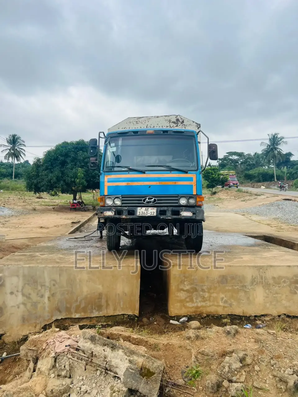 Hyundai Truck 1995 Blue
