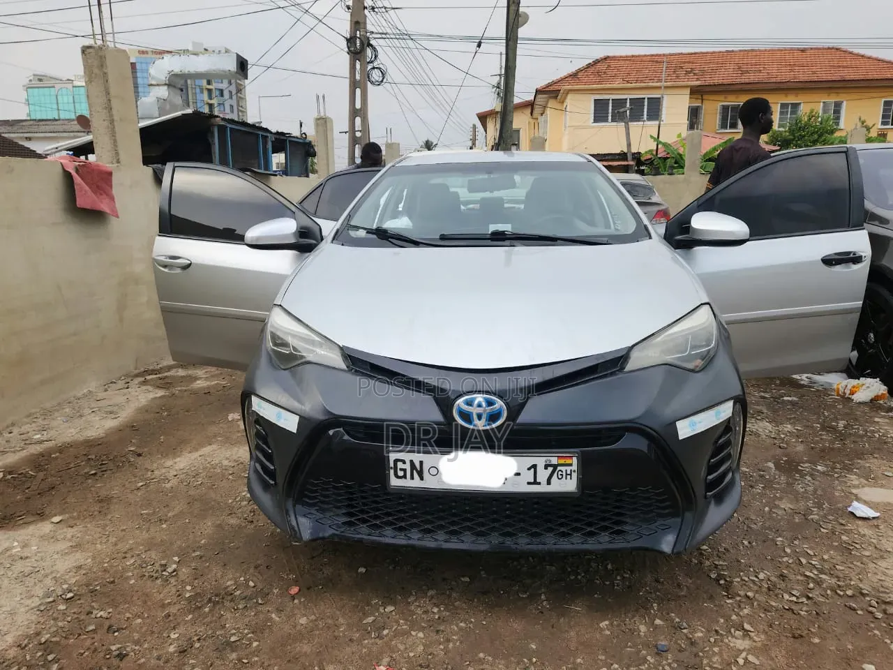 Toyota Corolla LE Eco 4dr Sedan (1.8L 4cyl CVT) 2015 Silver