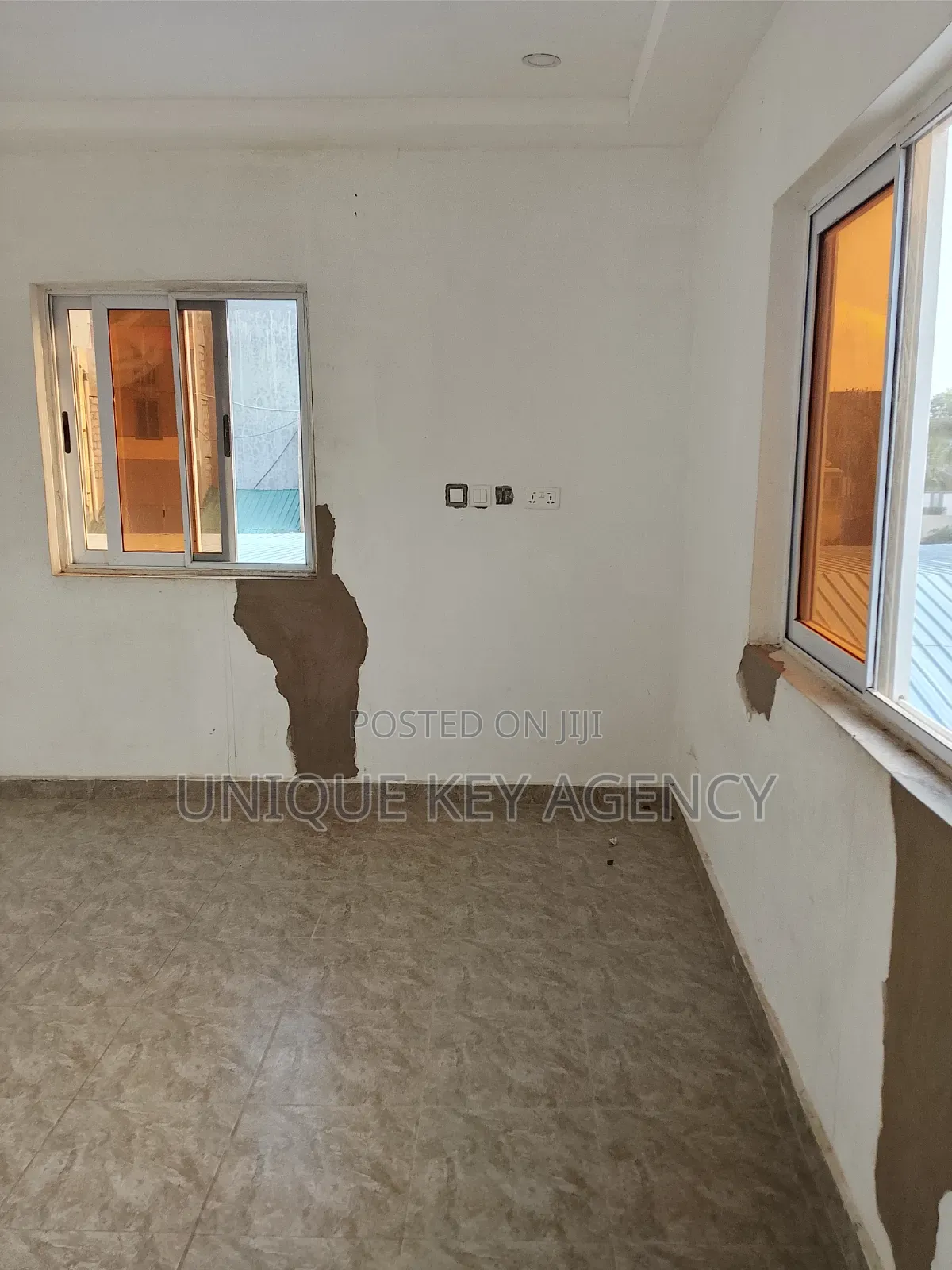 1bdrm Apartment in Unique Key Agency, Airport Residential Area for rent