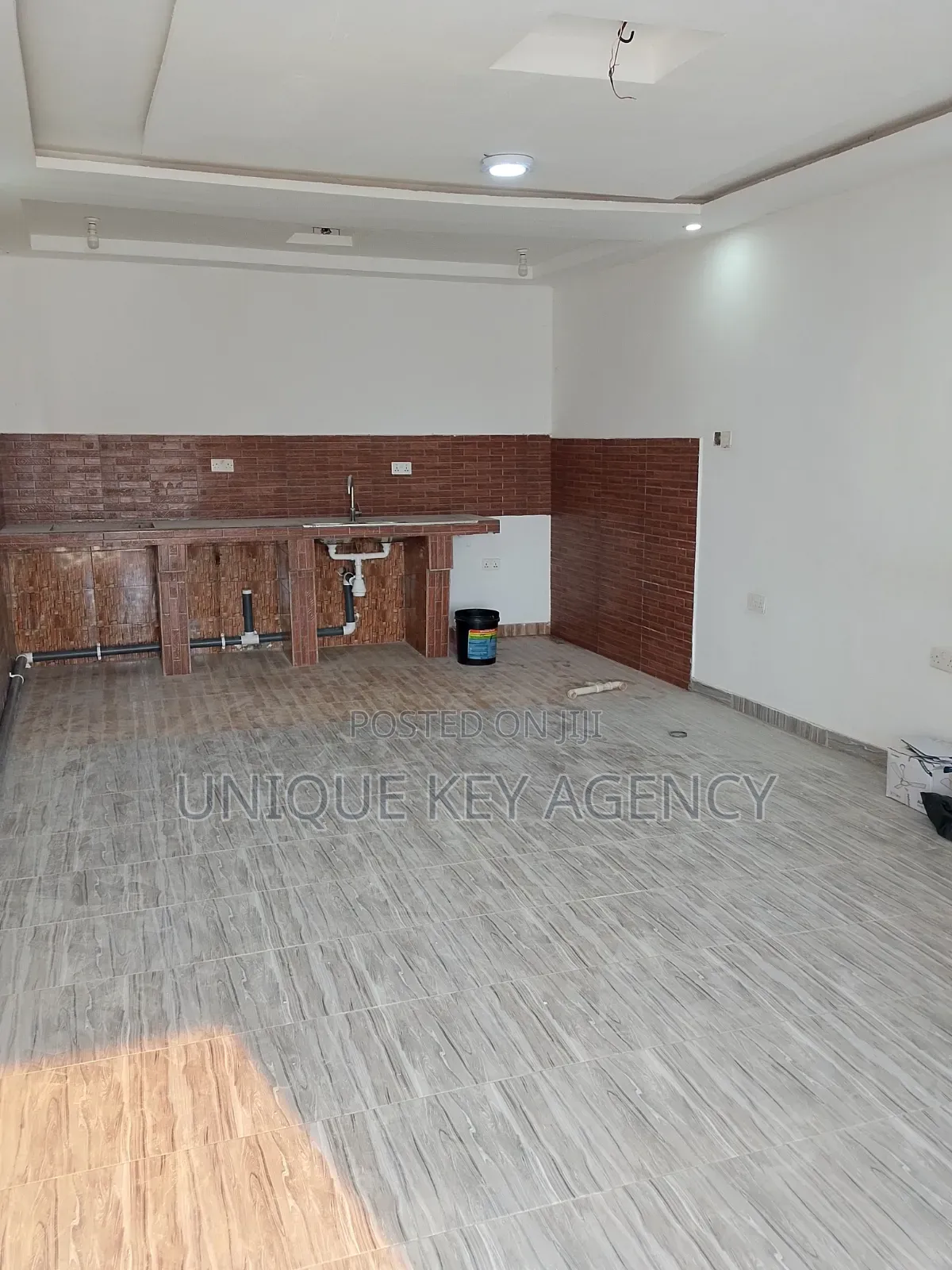1bdrm Apartment in Unique Key Agency, Airport Residential Area for rent