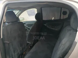 Toyota Yaris 1.3 2006