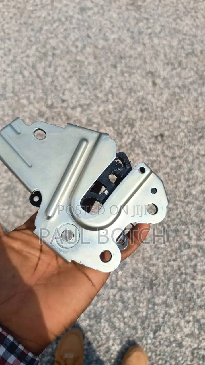 2015 Honda CR-V Seat Lock