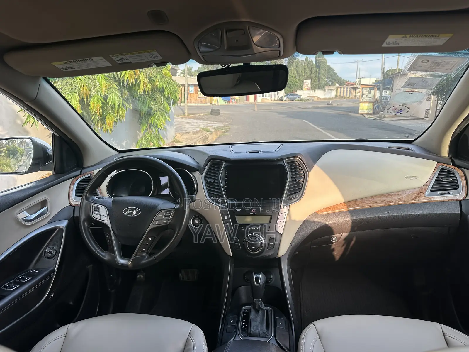 Hyundai Santa Fe 2015 White