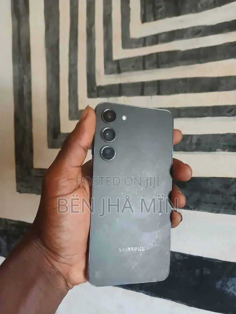 Samsung Galaxy S23+ 256 GB Graphite