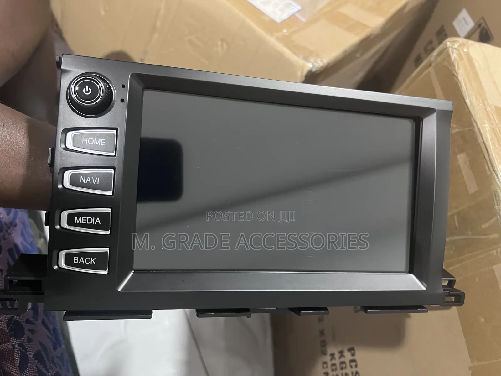 Highlander OEM Android Player -QLED, Wireless Carplay &4K Video