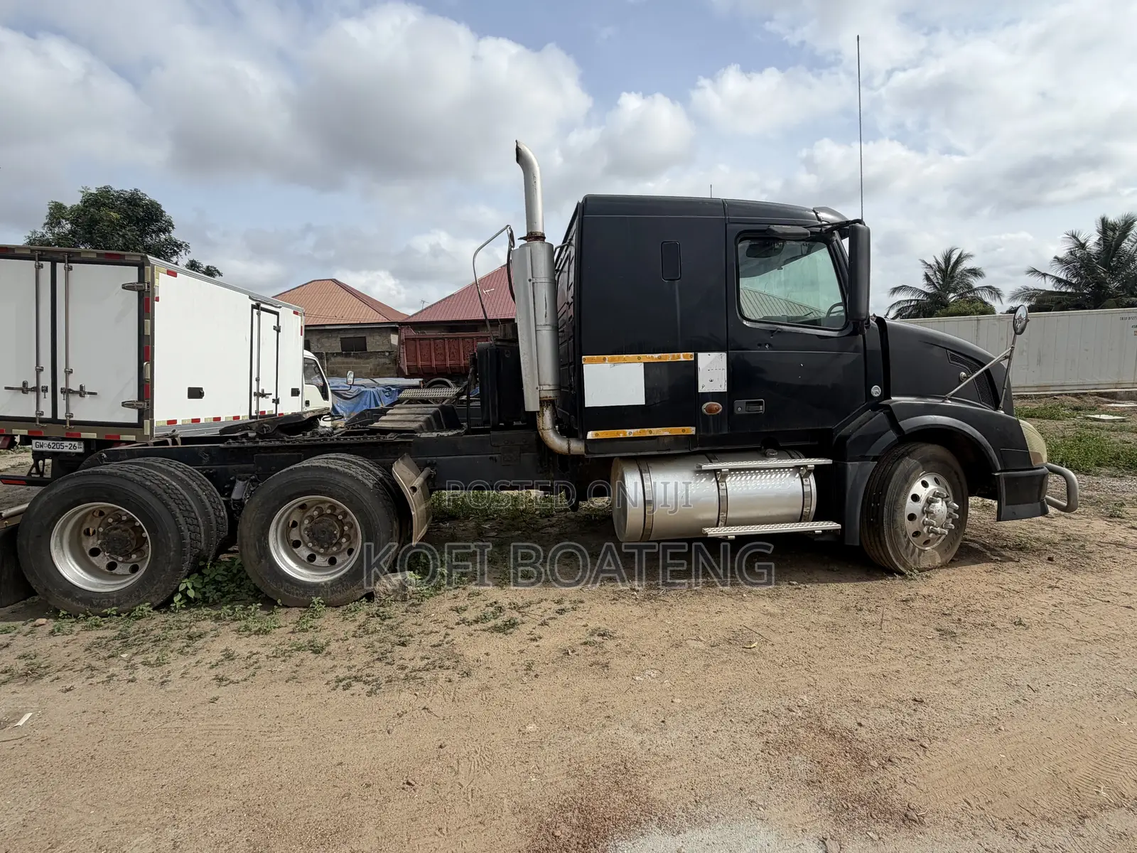 Volvo Semi Trailer 2007 Black