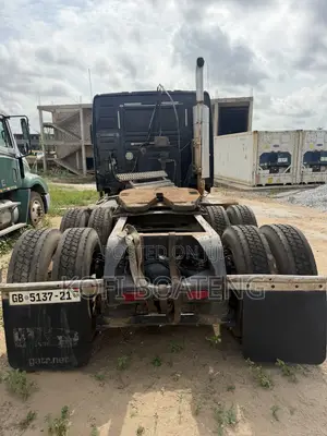 Volvo Semi Trailer 2007 Black