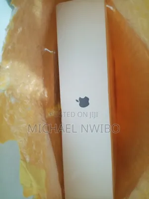 New Laptop Apple MacBook Pro 2026 M5 Pro 24GB Apple M5 Pro SSD 1T