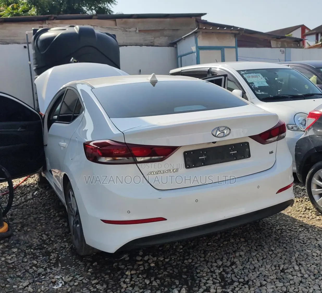Hyundai Avante 2018 White