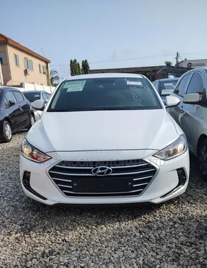 Hyundai Avante 2018 White