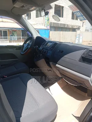 Volkswagen Transporter 2015 Grey