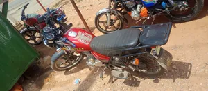 Royal RY125 2025 Red