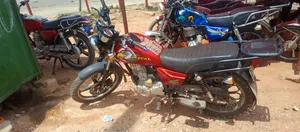 Royal RY125 2025 Red