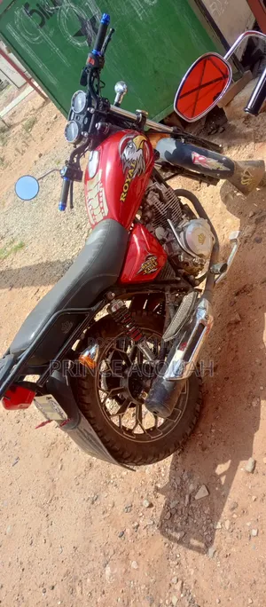 Royal RY125 2025 Red