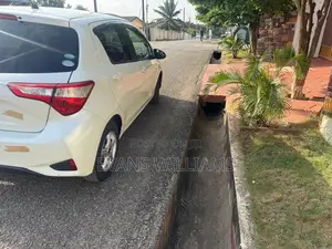Toyota Vitz 1.3 FWD 5dr 2017 White