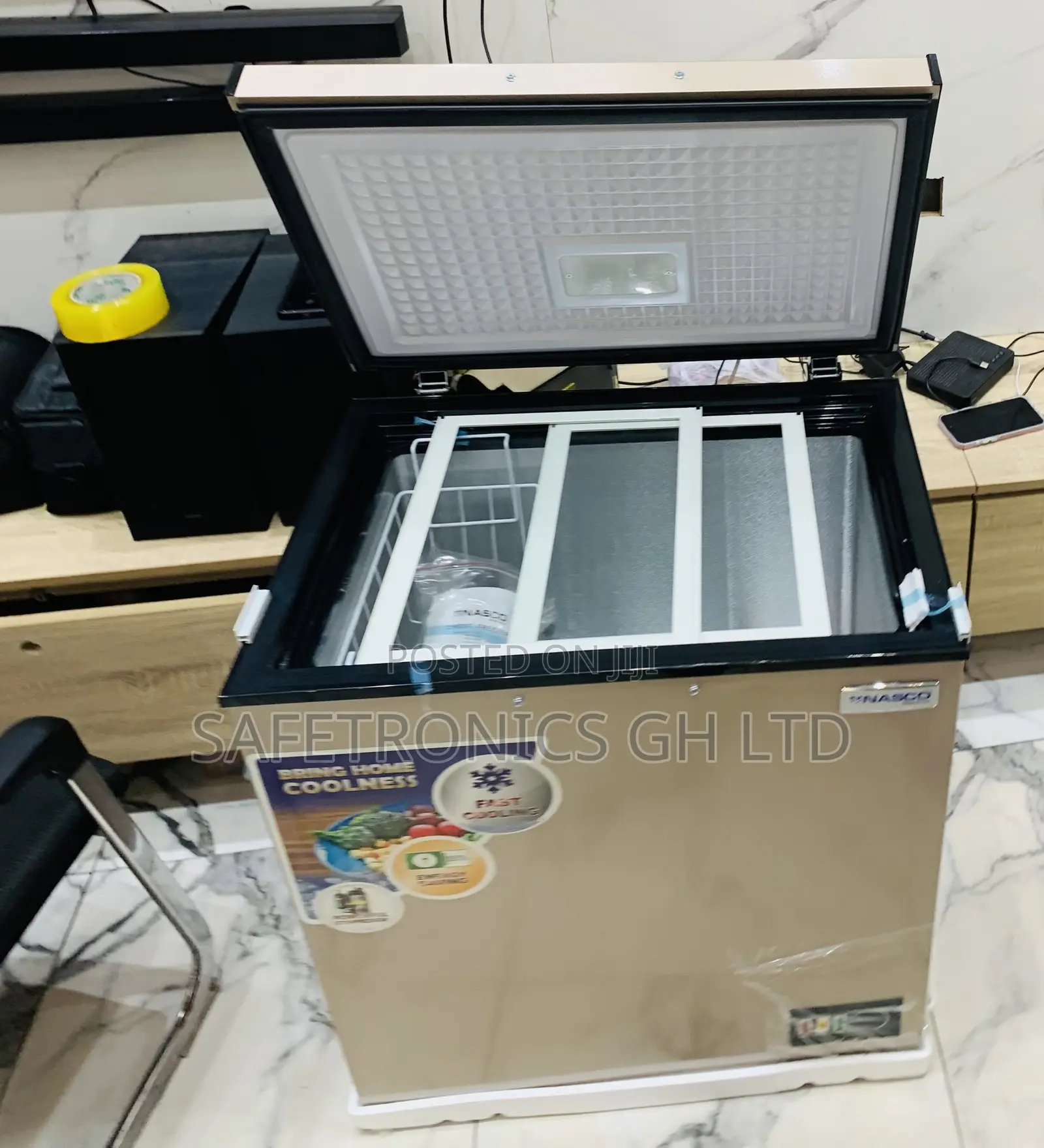 Efficiency 150L Nasco Nas-200fl 1 Door Gold FrostLine Freezer