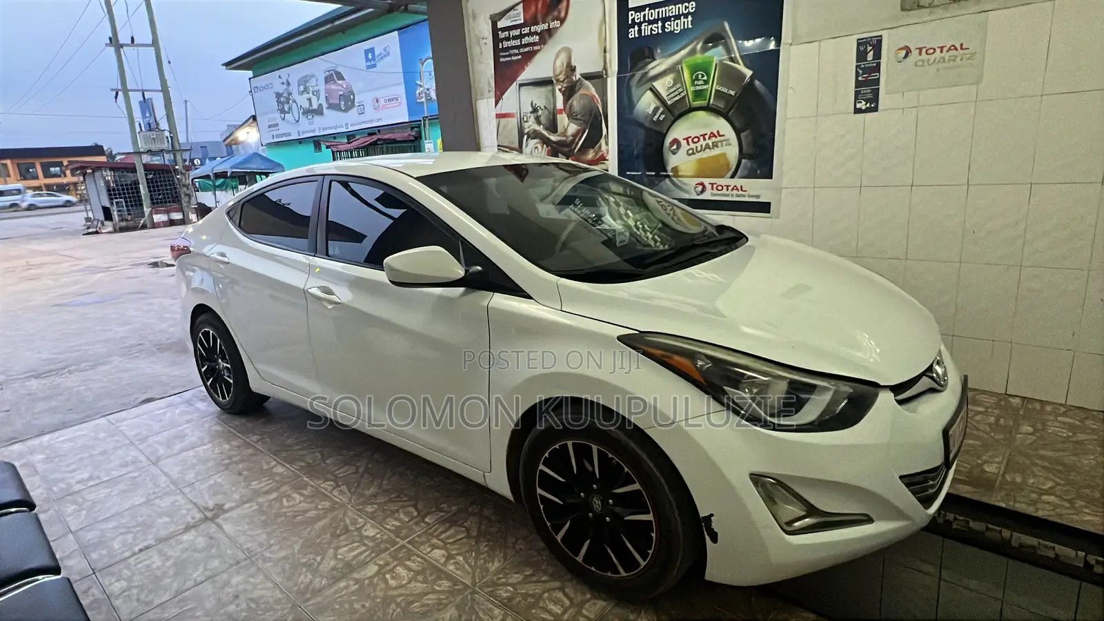 Hyundai Elantra SE Sedan FWD (1.8L 4cyl 6A) 2016 White