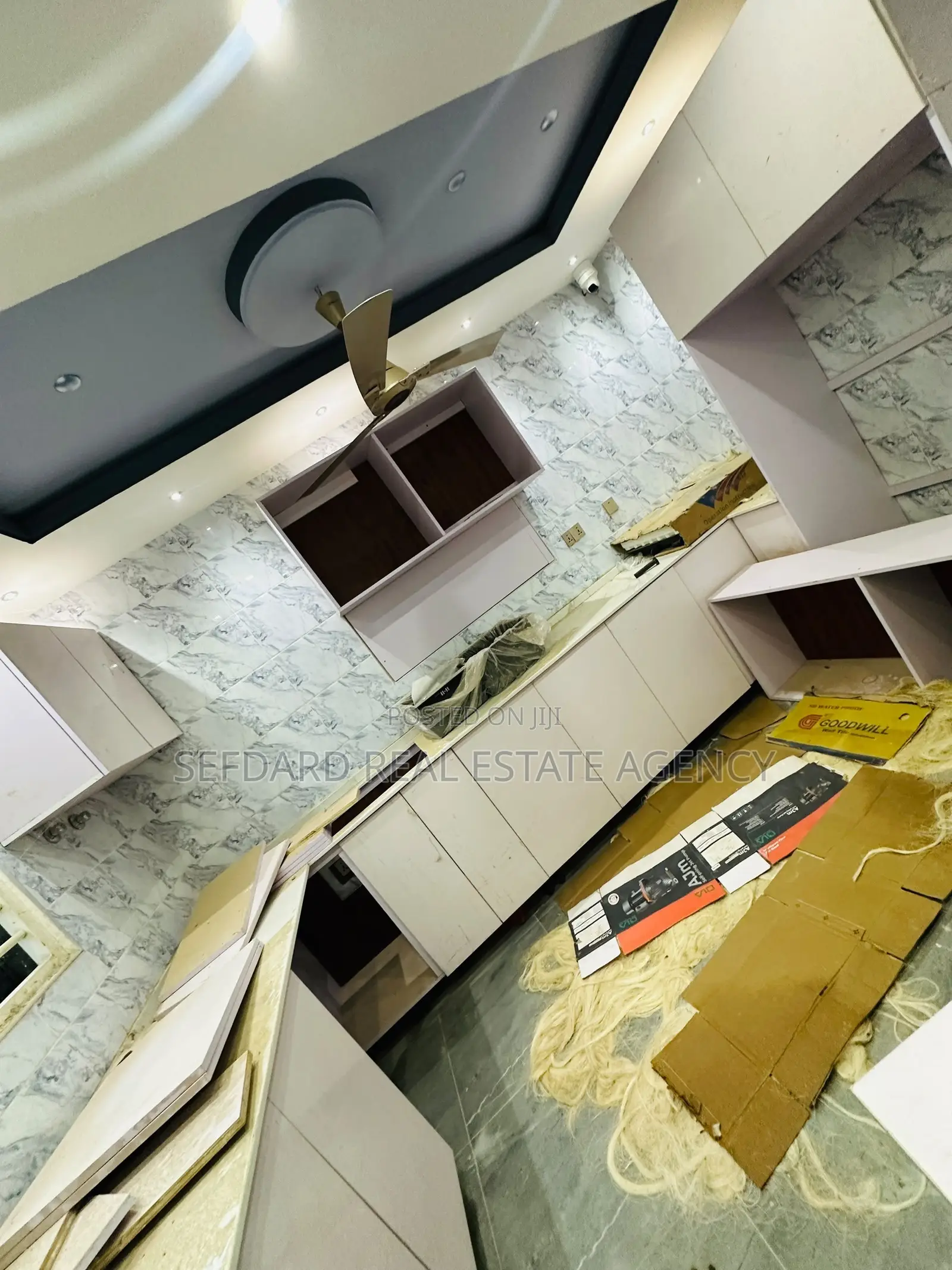 4bdrm House in Sefdard Properties, Amasaman for sale