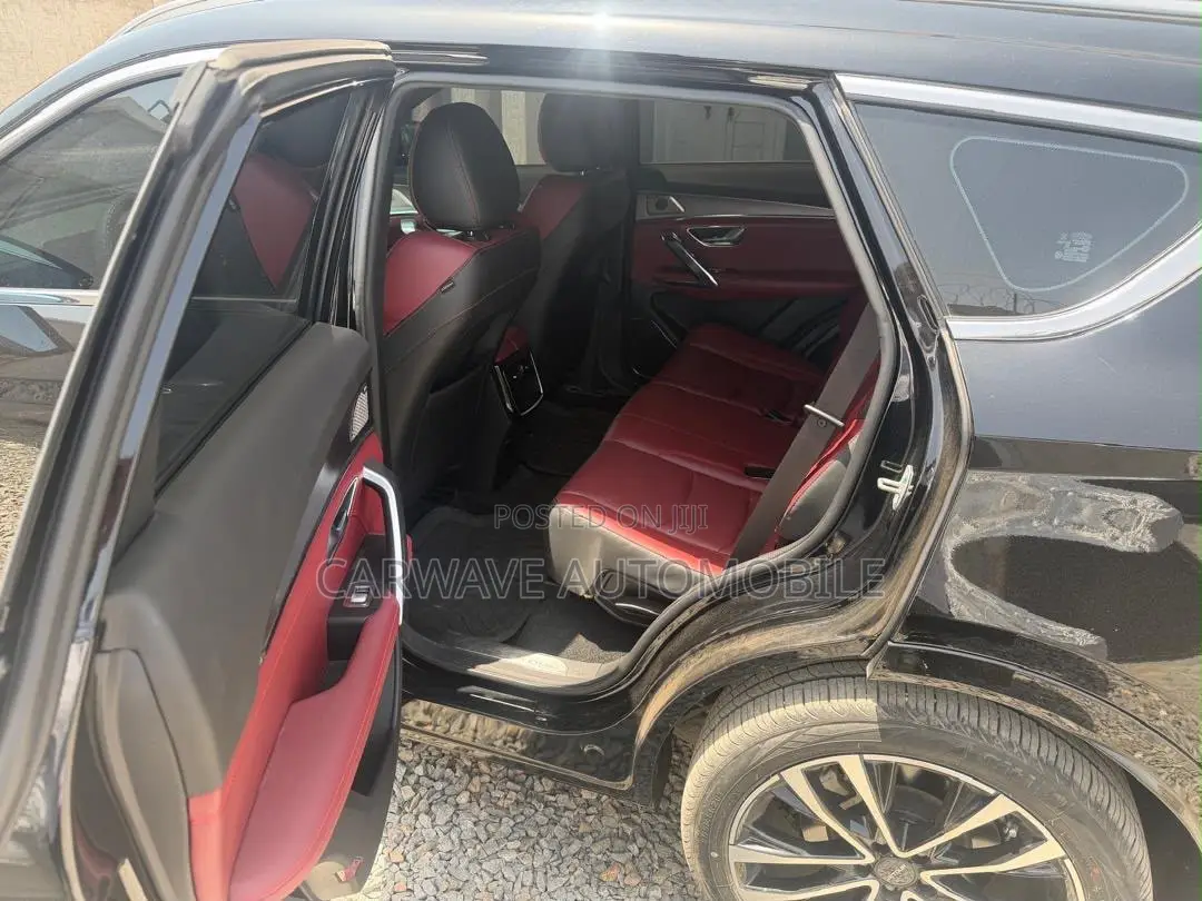 Jetour X70 Plus 1.5 5-Seater FWD 2022 Black