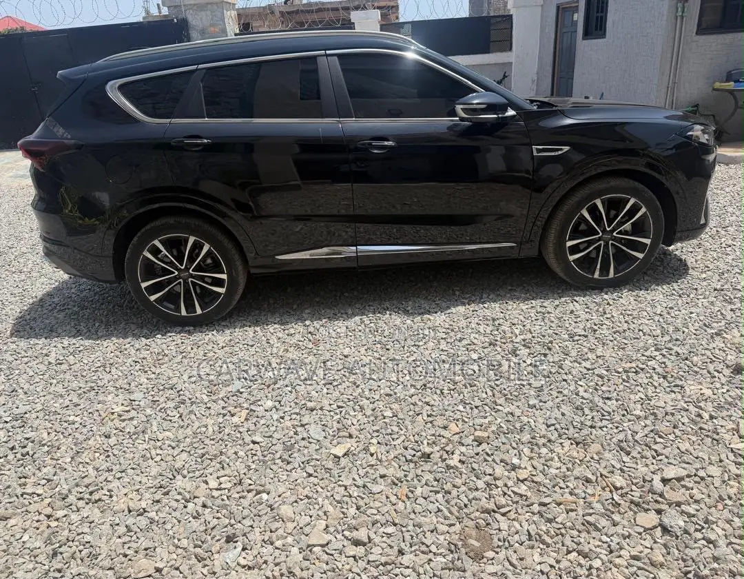 Jetour X70 Plus 1.5 5-Seater FWD 2022 Black