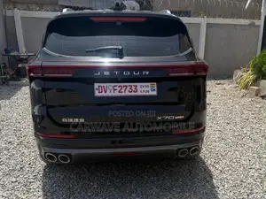Jetour X70 Plus 1.5 5-Seater FWD 2022 Black