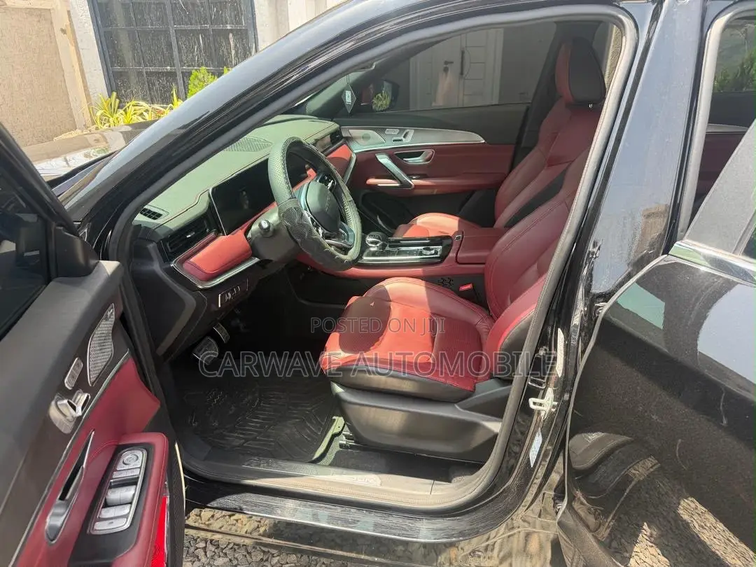 Jetour X70 Plus 1.5 5-Seater FWD 2022 Black