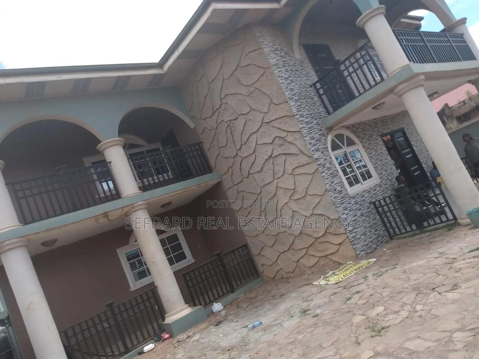 4bdrm House in Sefdard Properties, Kwabenya for sale