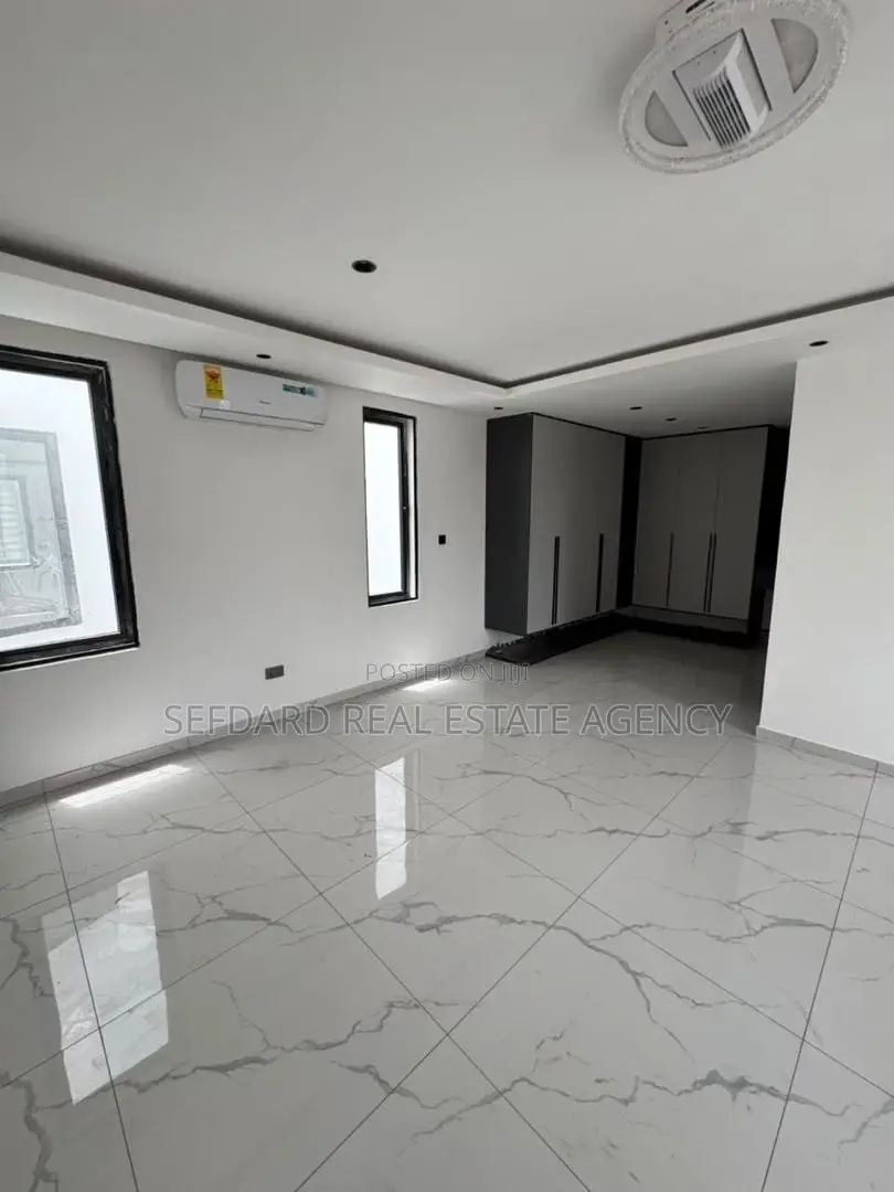4bdrm House in Sefdard Properties, East Legon for sale
