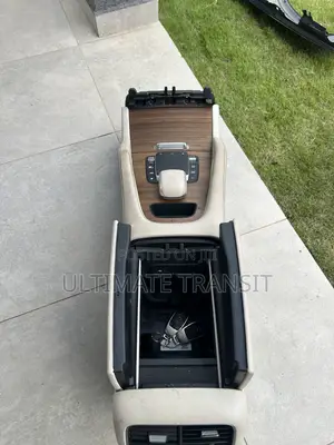 2020-2023 Mercedes-Benz GLE 350 W167 Center Console Assembly
