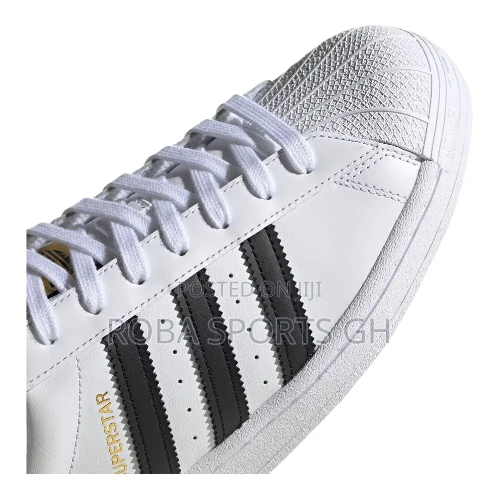 Adidas Superstar Sneakers