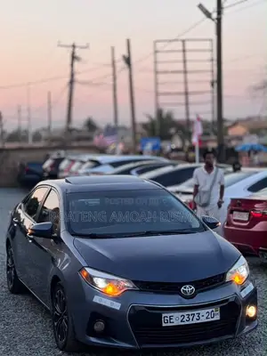 Toyota Corolla 2016 Matt Black