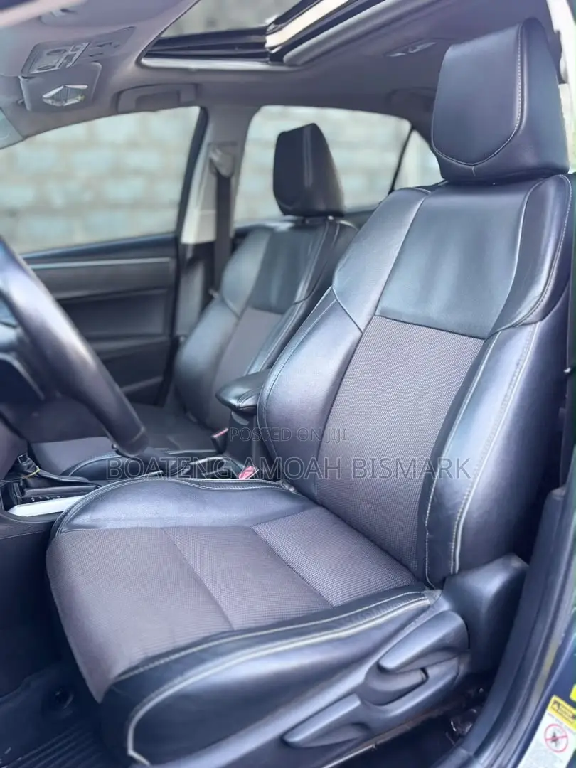 Toyota Corolla 2016 Matt Black