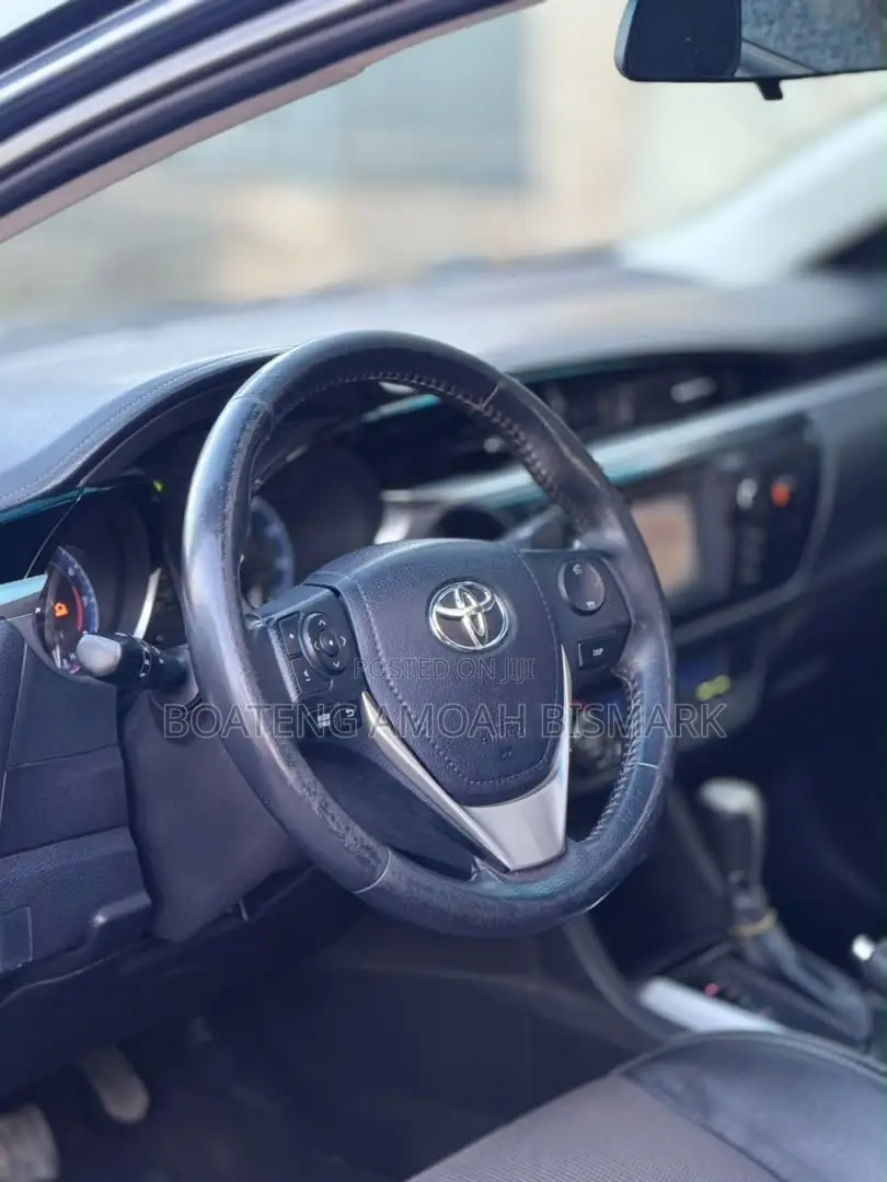 Toyota Corolla 2016 Matt Black