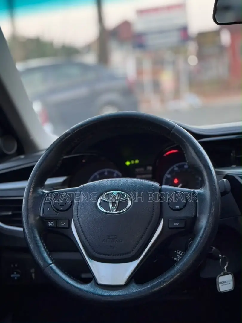 Toyota Corolla 2016 Matt Black