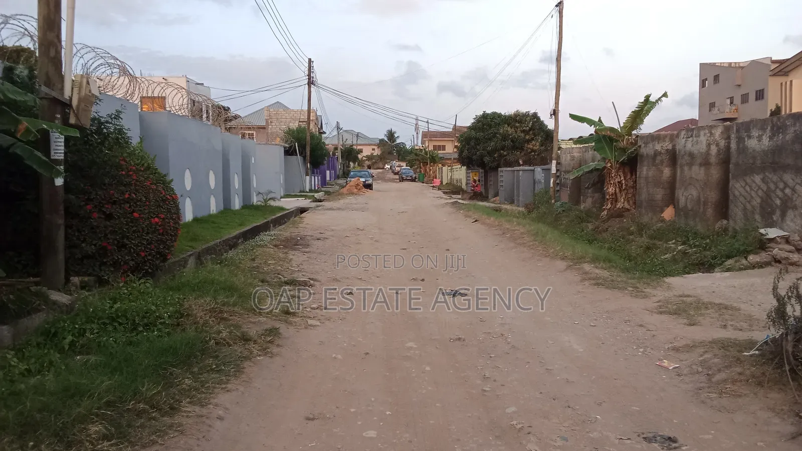8bdrm House in Sakaman for sale