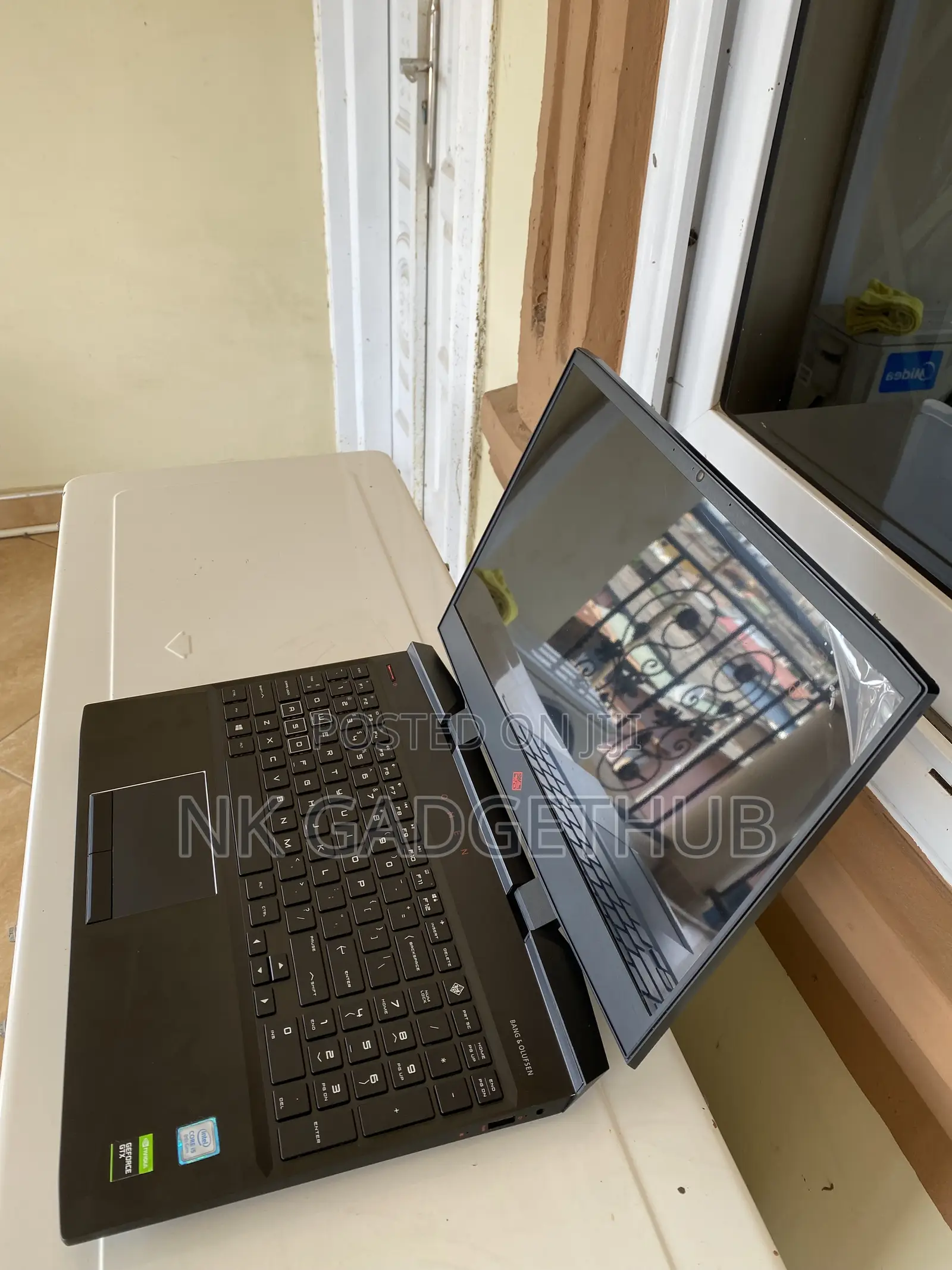 New Laptop HP Omen 15 16GB Intel Core i5 SSD 512GB