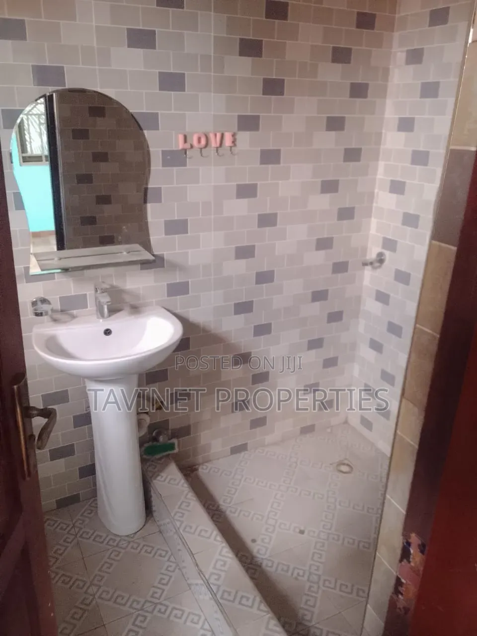 2bdrm Apartment in East Legon Hills, School Junction for rent